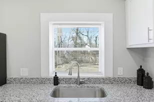 6207 Coleridge Ave, Cincinnati, OH 45213 - Photo 14