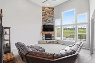 2759 Buckridge Dr, Cincinnati, OH 45233 - Photo 6