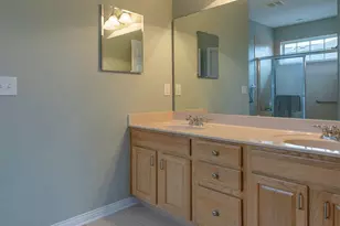 9601 Pebble View Dr, Colerain Township, OH 45252 - Photo 30