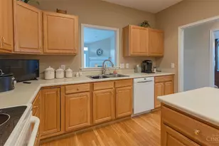 9601 Pebble View Dr, Colerain Township, OH 45252 - Photo 12