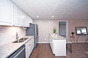 9553 Olde Woods Dr, West Chester, OH 45011 - Photo 10