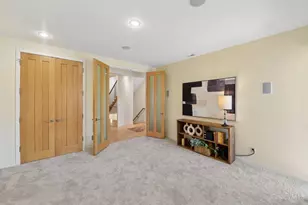 428 Oregon St, Cincinnati, OH 45202 - Photo 40