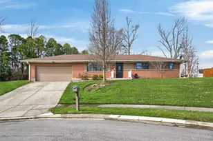 210 Leland Ct, Middletown, OH 45042 - Photo 1