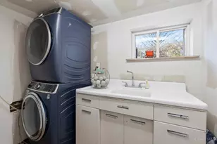 1181 Alnetta Dr, Anderson Township, OH 45230 - Photo 38