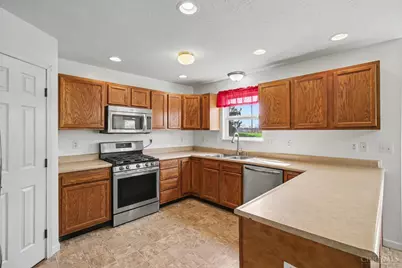 6054 Bluffs, West Chester, OH 45044 - Photo 12