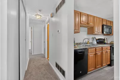 1486 Meadowbright Lane, Cincinnati, OH 45230 - Photo 16