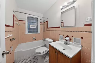 1166 Groesbeck Road, Cincinnati, OH 45224 - Photo 22