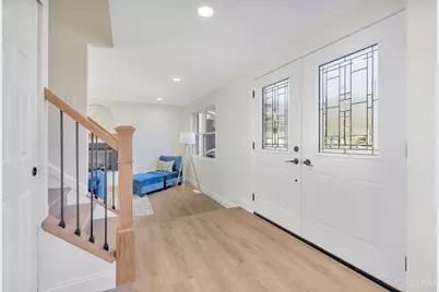 10483 Toulon Drive, Springfield Township, OH 45240 - Photo 2
