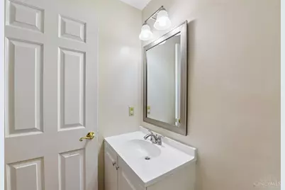 2 Clarke Court, Glendale, OH 45246 - Photo 36