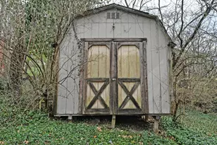 3964 Hubble Rd, Green Township, OH 45247 - Photo 34