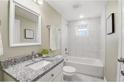 588 Berdale Lane, Union Township, OH 45244 - Photo 22