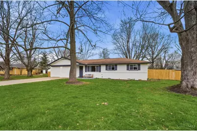 588 Berdale Lane, Union Township, OH 45244 - Photo 4