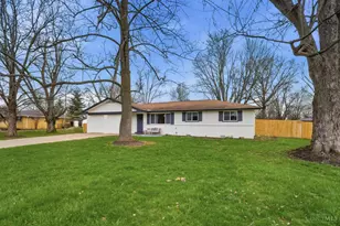 588 Berdale Ln, Union Township, OH 45244 - Photo 4