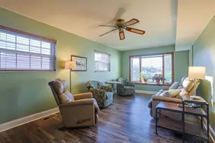 946 Mc Kelvey Rd, Springfield Township, OH 45231 - Photo 8