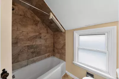 1735 Ashbrook Drive, Cincinnati, OH 45238 - Photo 20