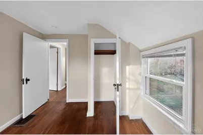 1735 Ashbrook Drive, Cincinnati, OH 45238 - Photo 16