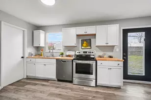 5691 Tall Oaks Dr, Miami Township, OH 45150 - Photo 10