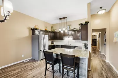 6042 Cinnamon Tree Court, Clayton, OH 45322 - Photo 8