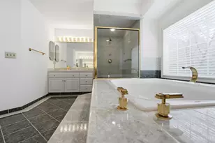 6637 Wyndwatch Dr, Cincinnati, OH 45230 - Photo 34