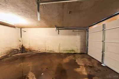 2406 Montana Avenue, Cincinnati, OH 45211 - Photo 6