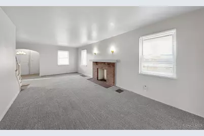 2406 Montana Avenue, Cincinnati, OH 45211 - Photo 12