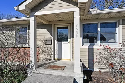 9485 Wynnecrest Drive, Blue Ash, OH 45242 - Photo 2