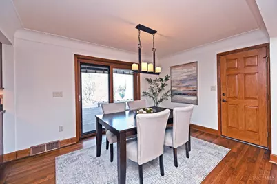 9485 Wynnecrest Drive, Blue Ash, OH 45242 - Photo 6