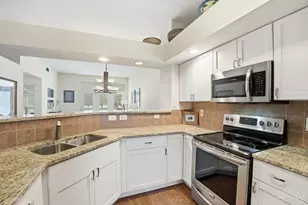 7538 Blue Fox Run, West Chester, OH 45069 - Photo 10