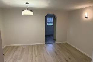 507 S Broadway St, Williamsburg Township, OH 45176 - Photo 4