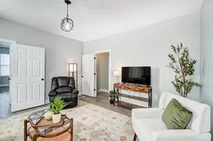 4507 Hamilton Ave, Cincinnati, OH 45223 - Photo 6