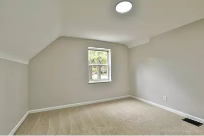 6402 Mayflower Avenue, Golf Manor, OH 45237 - Photo 20