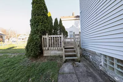 3226 Montana Avenue, Cincinnati, OH 45211 - Photo 8
