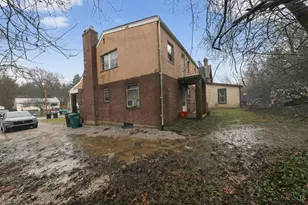 4669 Kirby Ave, Cincinnati, OH 45223 - Photo 4