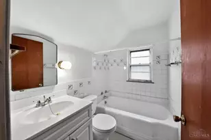 4669 Kirby Ave, Cincinnati, OH 45223 - Photo 20