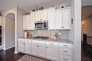 2735 Buckridge Dr, Miami Township, OH 45233 - Photo 16