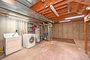 938 Weninger Cir, Cincinnati, OH 45203 - Photo 46