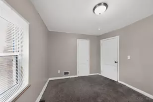2032 Dallas Ave, Cincinnati, OH 45239 - Photo 16