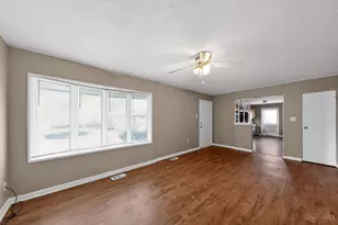 2626 Ontario St, Colerain Township, OH 45231 - Photo 8