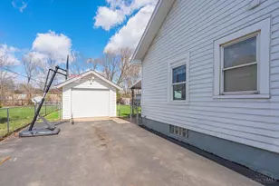 609 Buena Ave, Middletown, OH 45044 - Photo 4