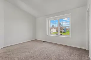 155 Keswick Dr, Monroe, OH 45050 - Photo 12