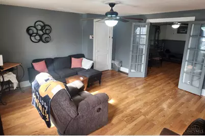 7123 Fairpark Avenue, Cincinnati, OH 45216 - Photo 2