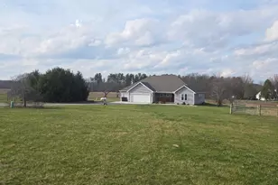 895 Hale Rd, Adams Township, OH 45177 - Photo 2