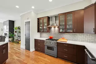 5971 Woodland Ln, Columbia Township, OH 45227 - Photo 4