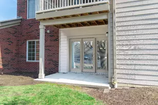 1927 Waterstone Blvd, Washington Twp, OH 45342 - Photo 16