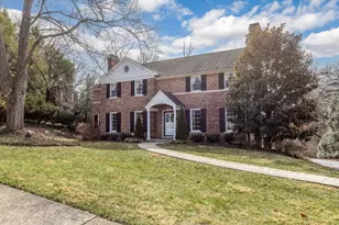 3561 Bayard Dr, Cincinnati, OH 45208 - Photo 2