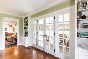 3561 Bayard Dr, Cincinnati, OH 45208 - Photo 10