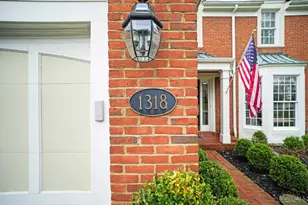 1318 Hayward Ct, Cincinnati, OH 45208 - Photo 4