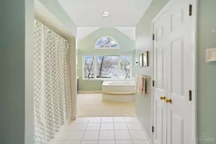 1318 Hayward Ct, Cincinnati, OH 45208 - Photo 34