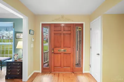 1318 Hayward Court, Cincinnati, OH 45208 - Photo 6