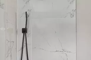 2351 Mercury Ave, Springfield Township, OH 45231 - Photo 34